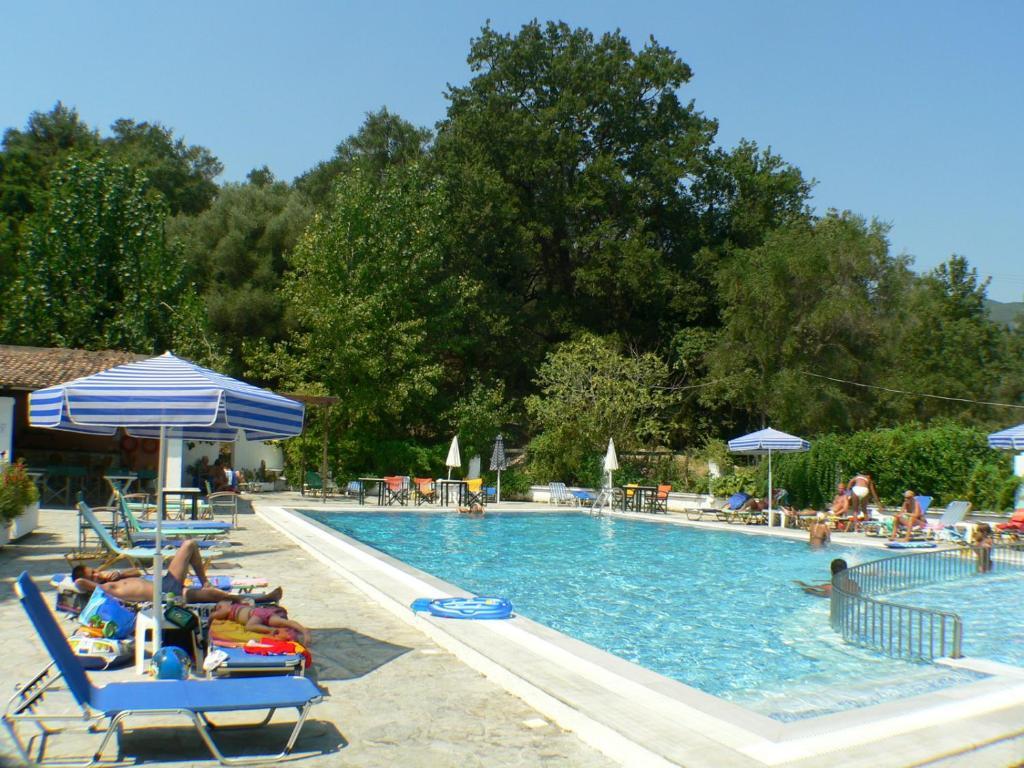 Ipsos Beach Hotel Ipsos