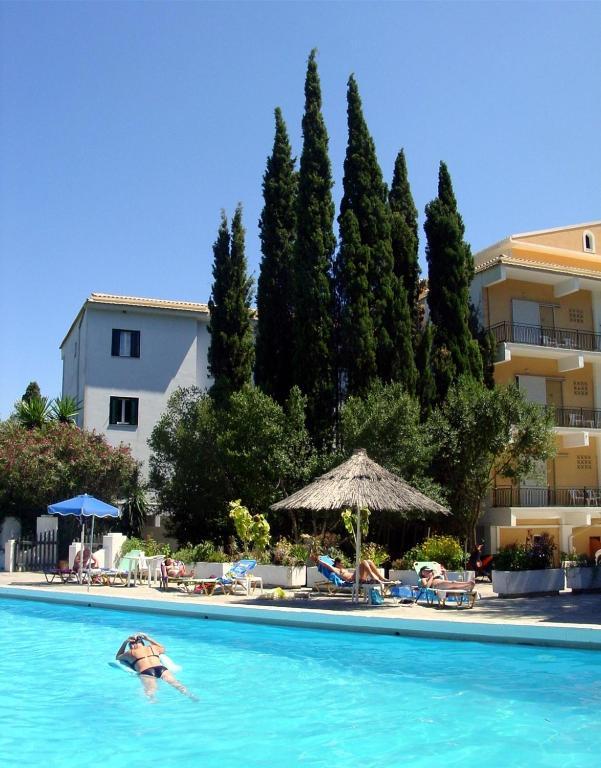 Ipsos Beach Hotel Hotel