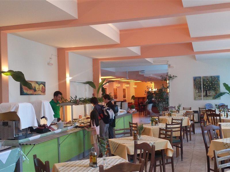 Hotel Ipsos Beach Hotel