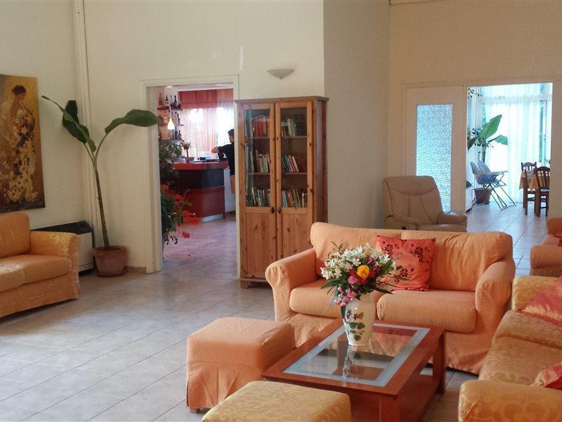 Hotel Ipsos Beach Hotel 3*